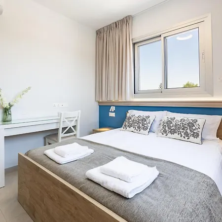 아파트 Rodoni Strovolos